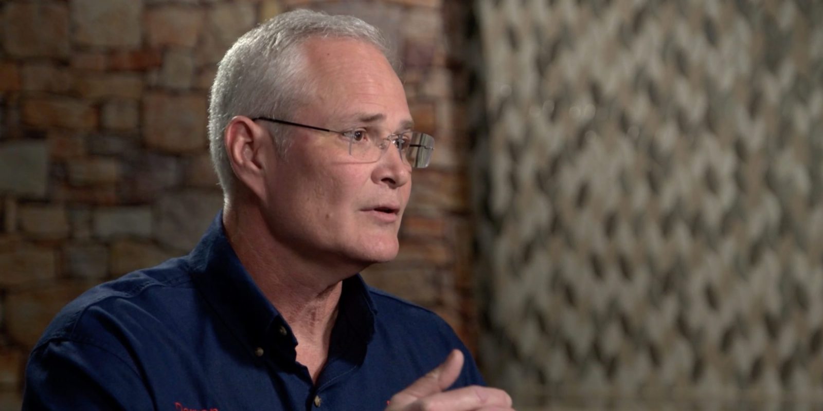 darren woods exxon ceo 2040 no gas cars electric carbon capture