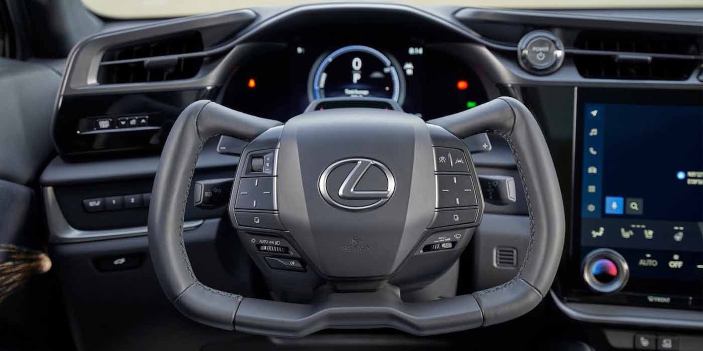 Lexus RZ 450e yoke
