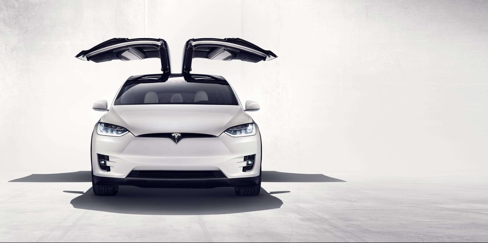 Tesla Model X Is The First Electric Car Eligible To The
