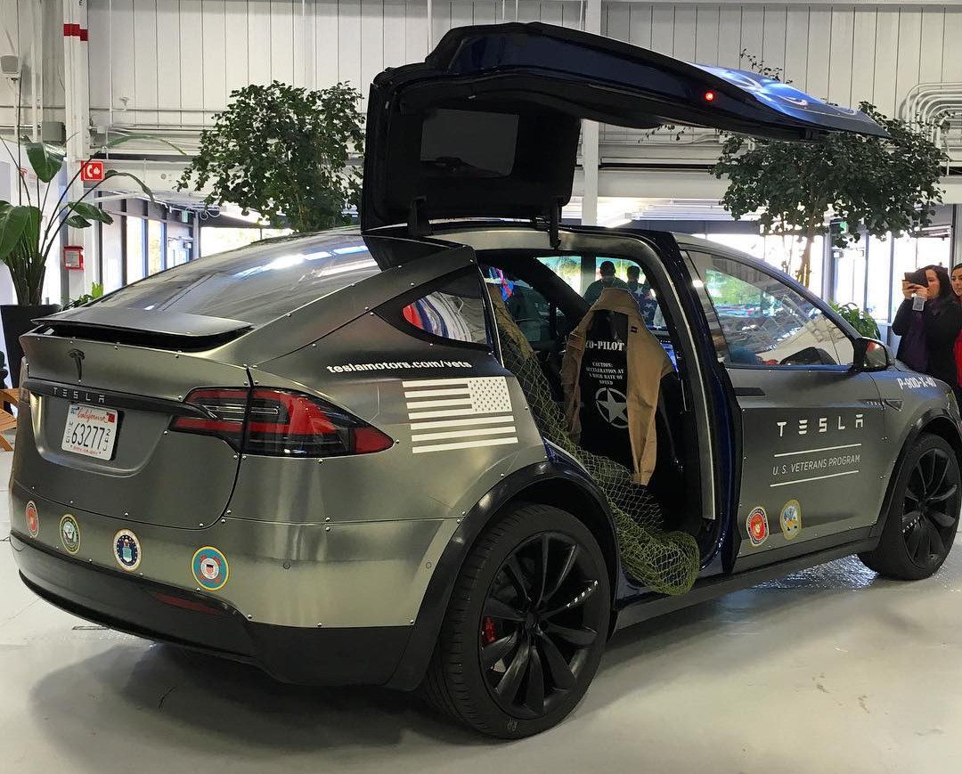 Tesla's new custom Model S for its veteran program features an ...