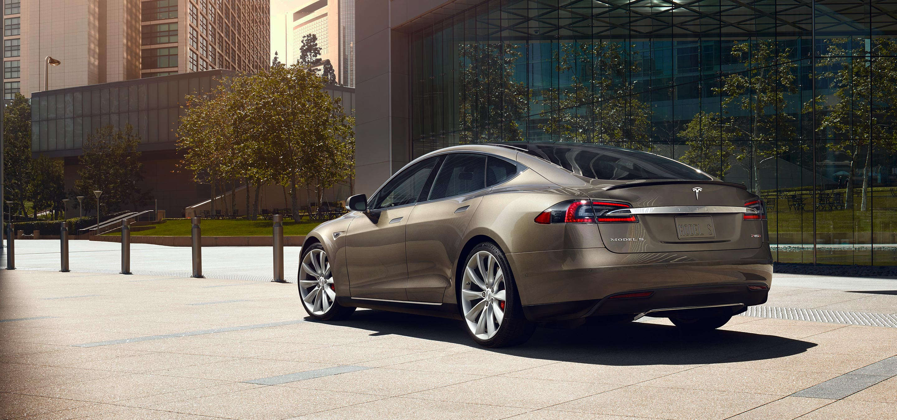 Tesla Model S promo shot