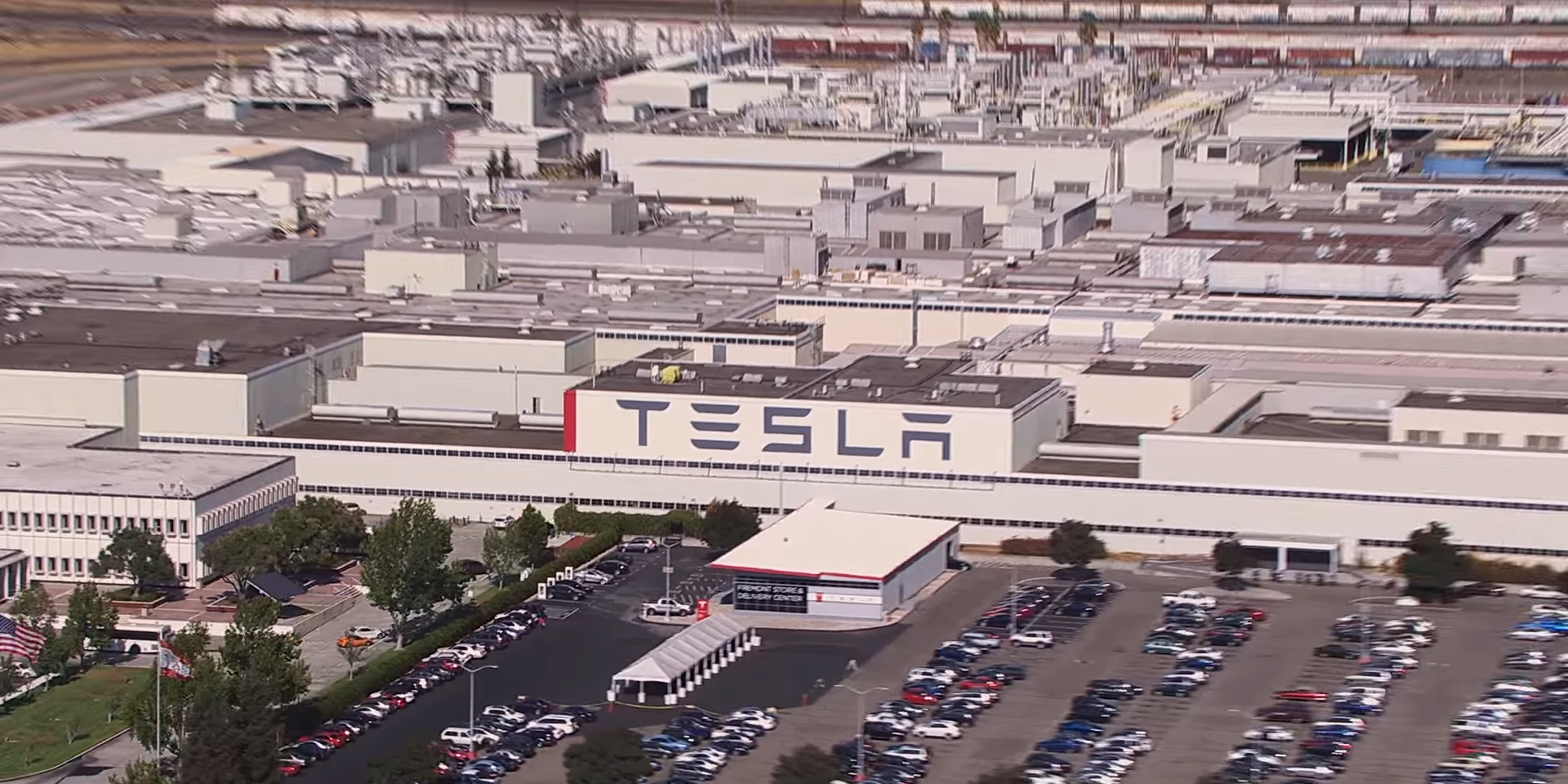 Tesla Fremont factory 20