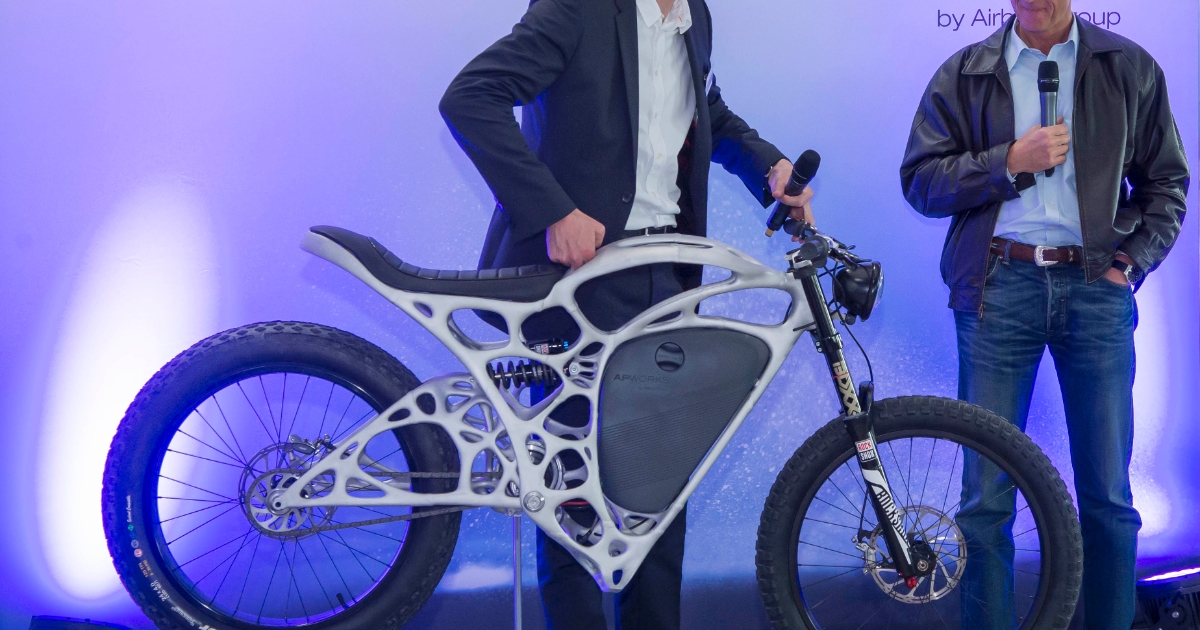 Airbus unveils the world's first 3D printed electric motorcycle Light