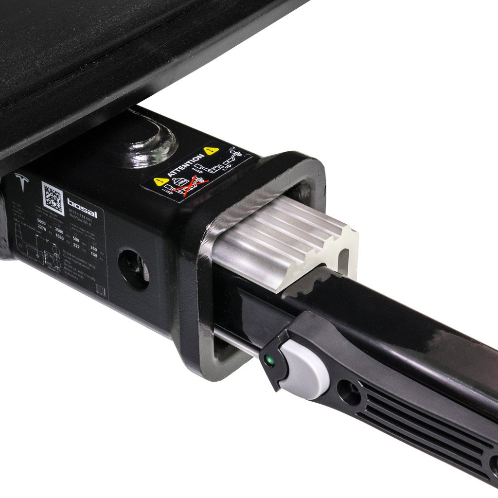 Tesla is now selling its new custom Model X hitch bike rack for 539