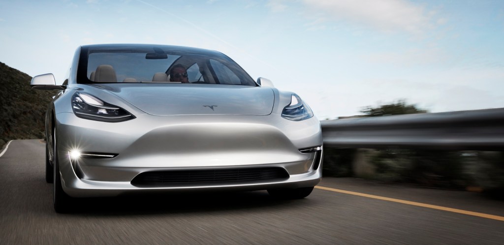 Tesla Model 3 exclusive leaked specs: 300kW+ inverter architecture putting its power capacity ...