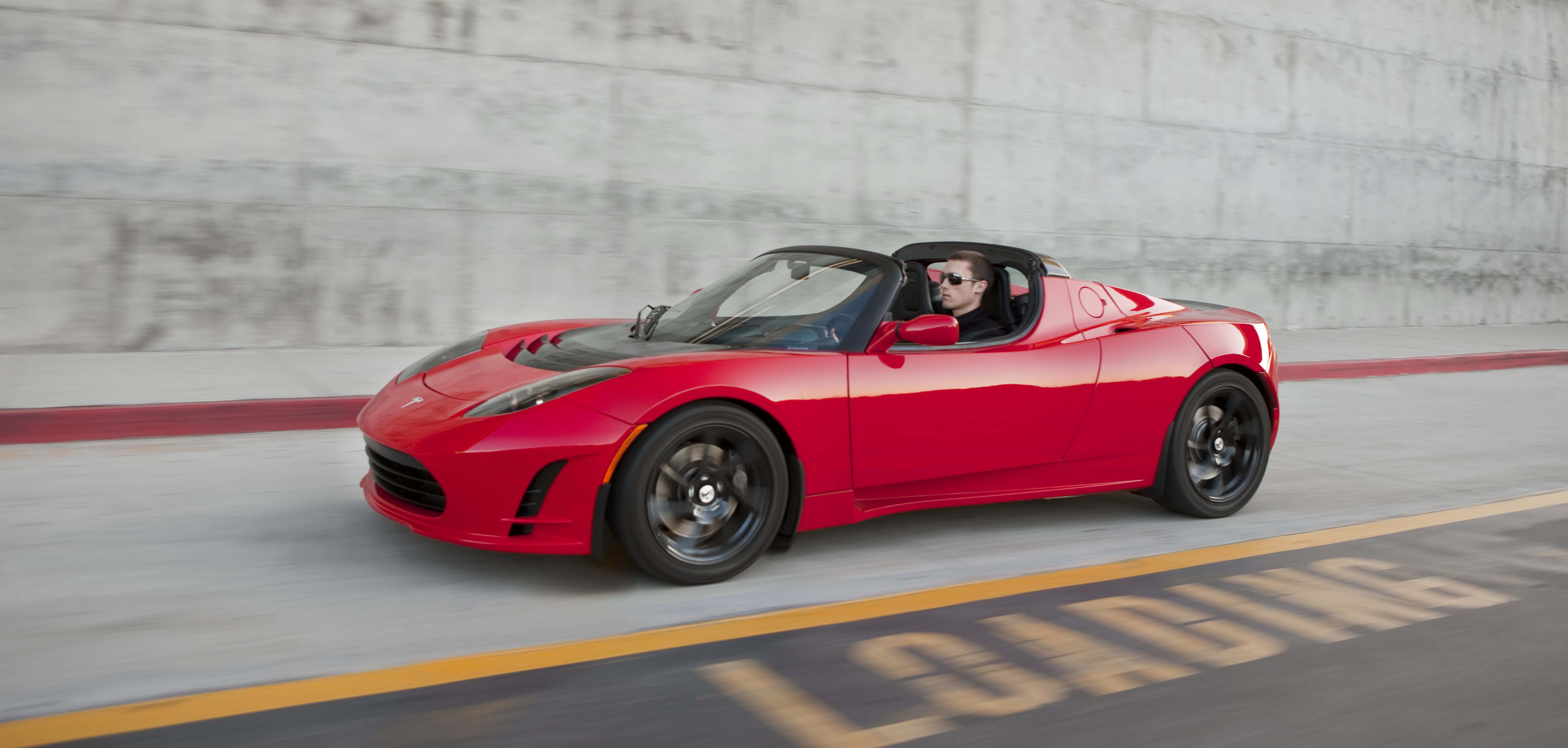 First tesla store car 2003