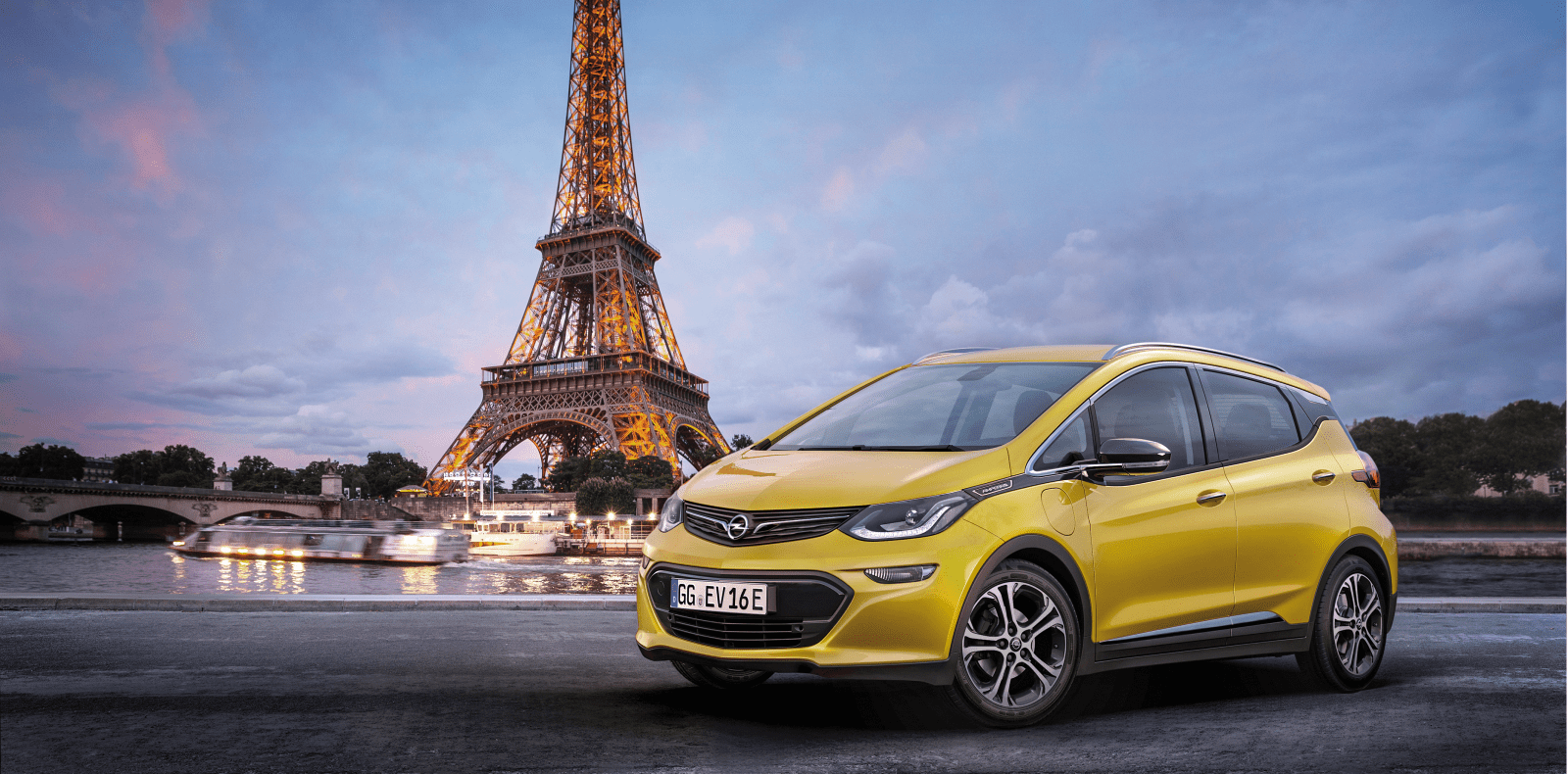 Paris to only allow electric cars as soon as 2030 ahead of