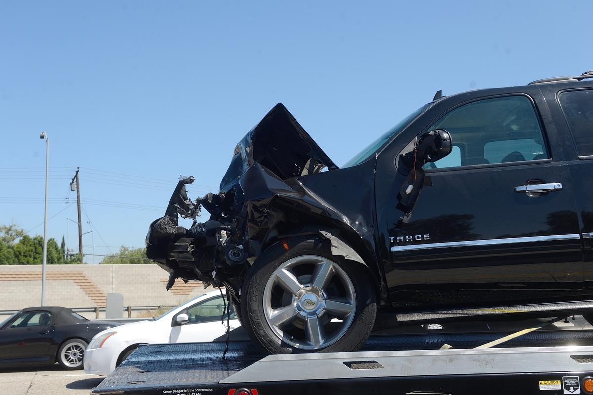 Rare fatal accident in a Tesla Model S rear-ended by a large SUV in ...