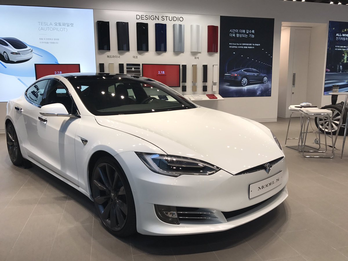 Tesla finally launches in South Korea with two stores | Electrek