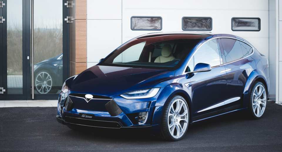 A new Tesla Model X aftermarket body kit unveiled by FAB Design Electrek