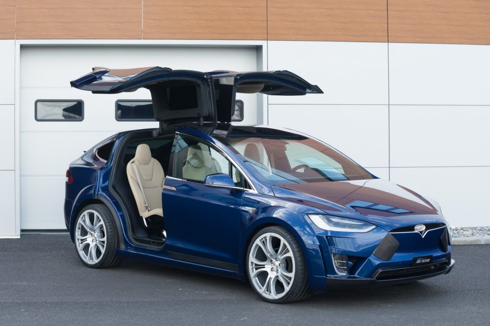 A new Tesla Model X aftermarket body kit unveiled by FAB Design - Electrek