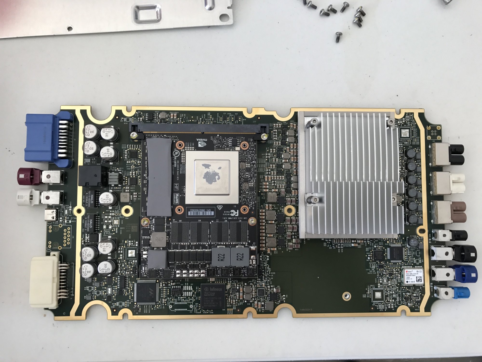 Look inside Tesla's onboard Nvidia supercomputer for self-driving ...