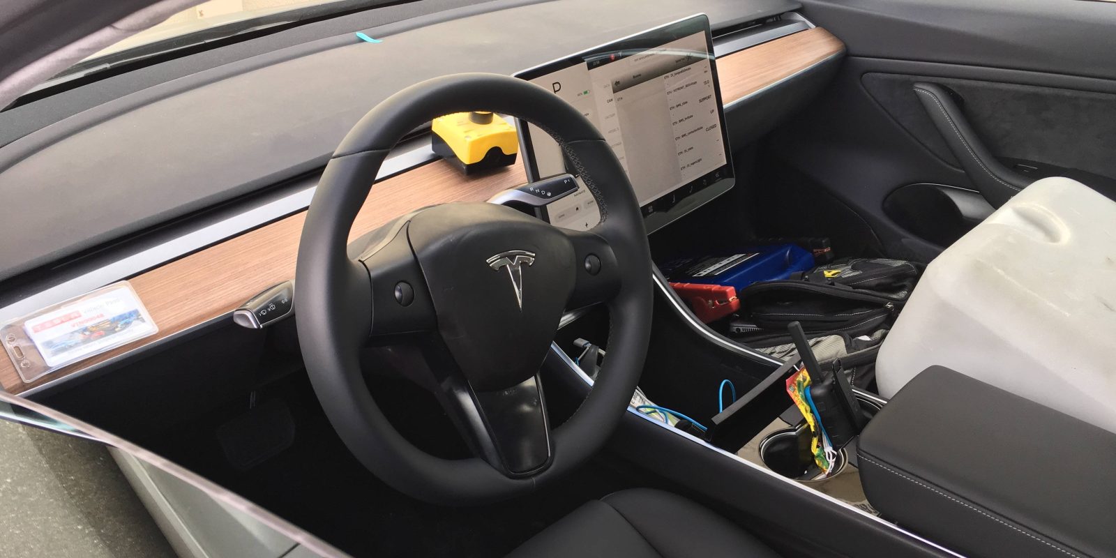 New Tesla Model 3 photos show us the clearest view yet of the cockpit