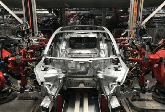 Tesla gives update on Model 3 following launch: 1,800 reservations per ...