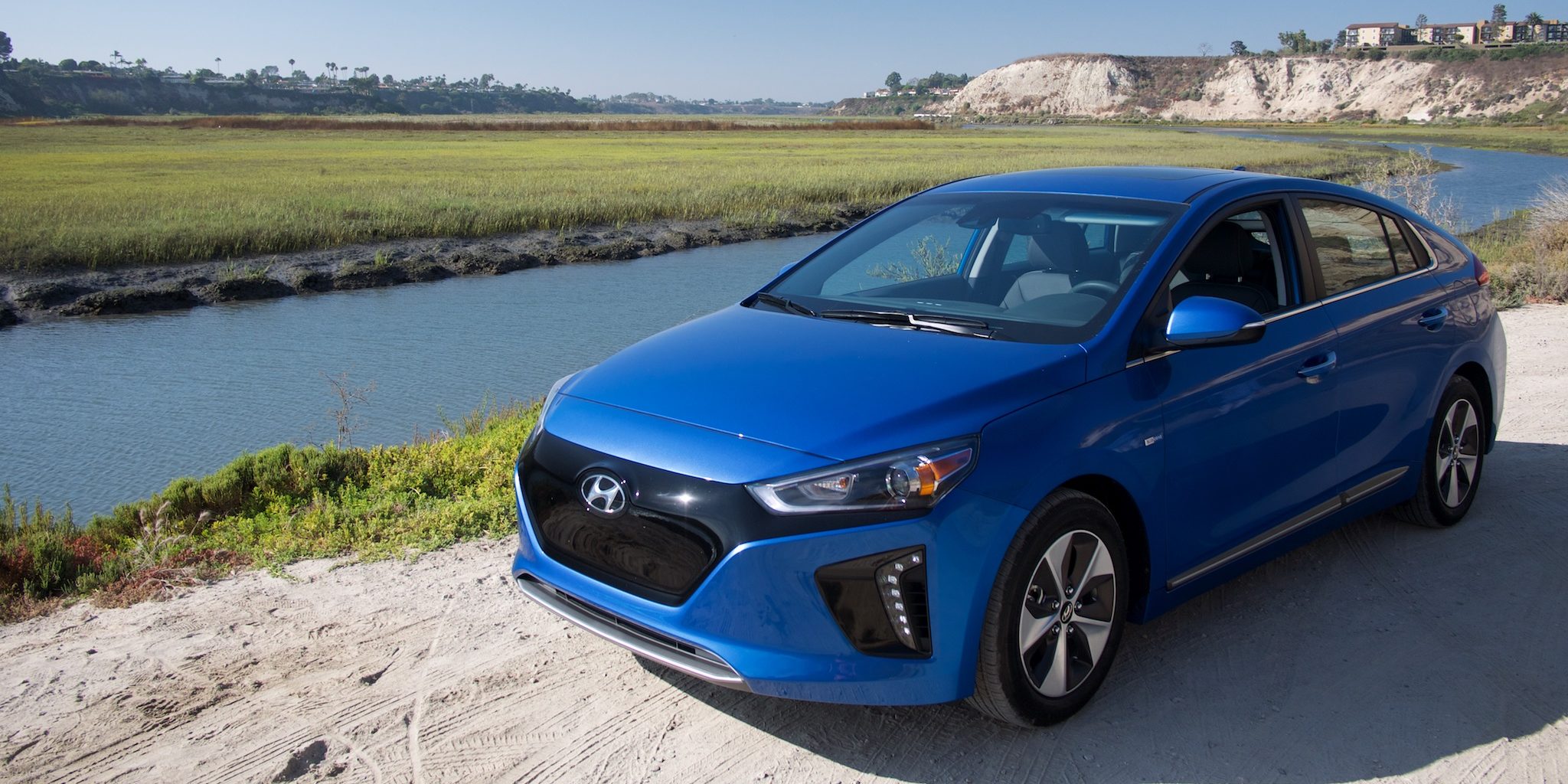 The Electrek Review - Hyundai IONIQ Electric extended test
