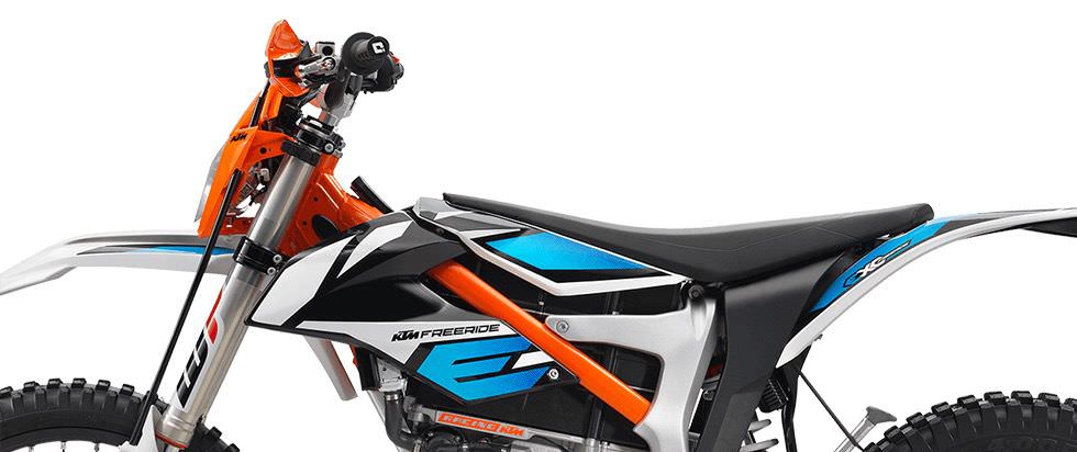 View of KTM unveils new 2018 Freeride E-XC electric motocross bike with 50 ...