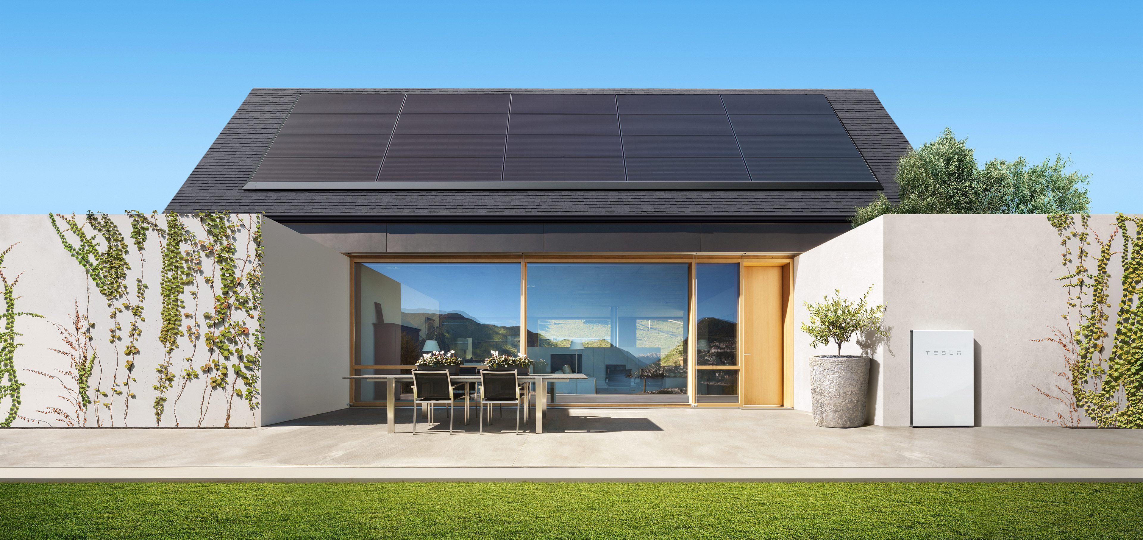 Tesla solar power deals plant