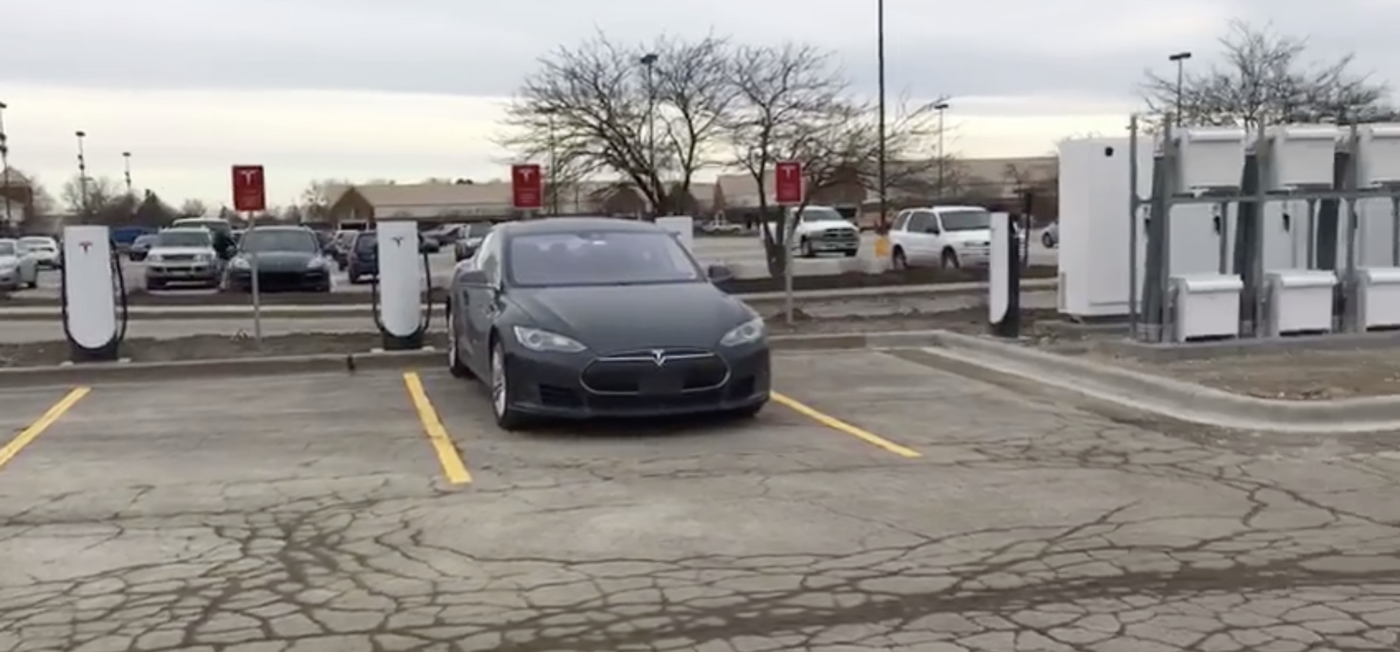 Tesla Opens New 'Urban Supercharger Station' In Chicago Suburb - But ...