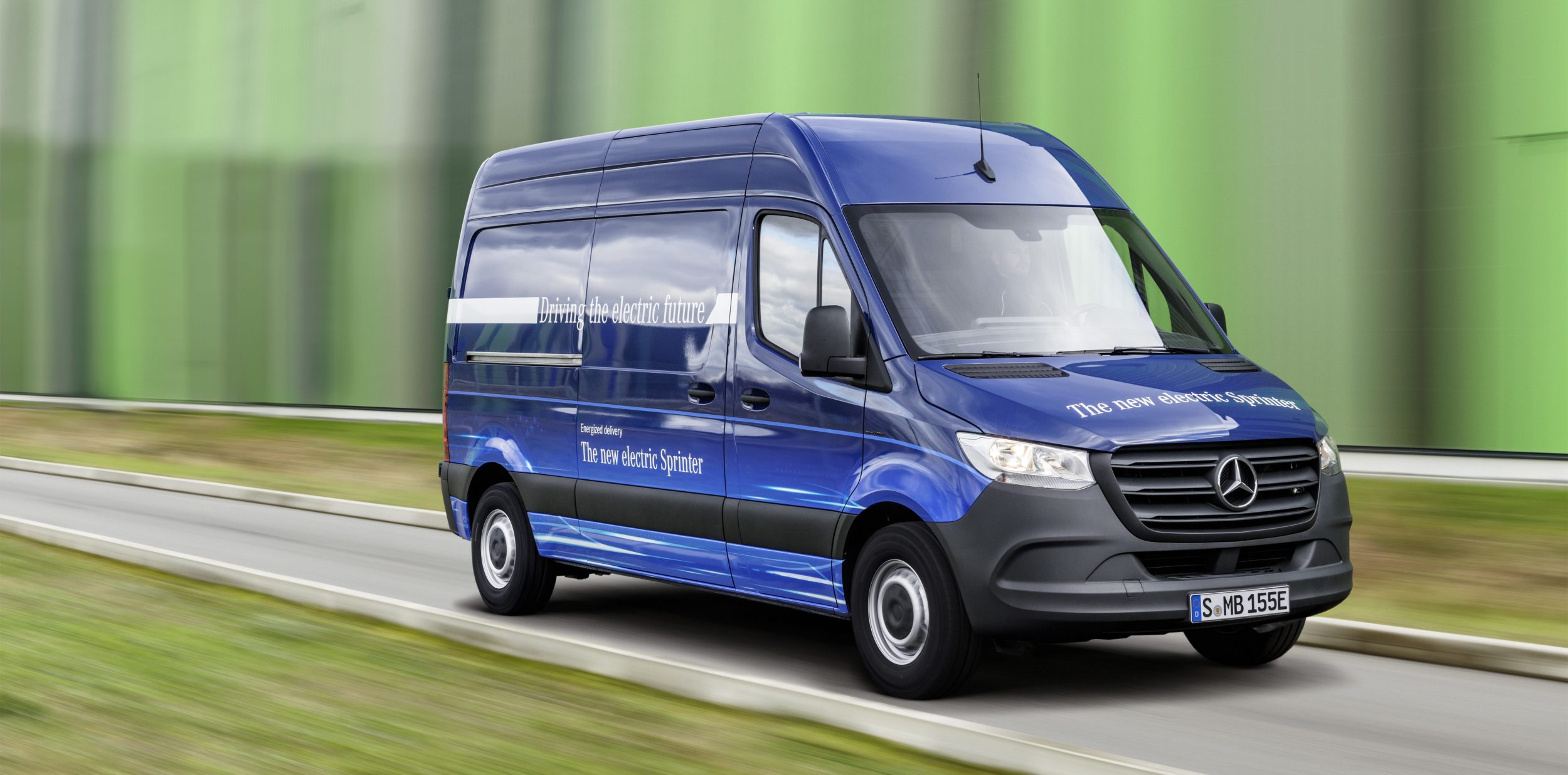 Mercedes-Benz unveils new eSprinter all-electric van with specs: 150 km of range and 1000 kg payload | Electrek