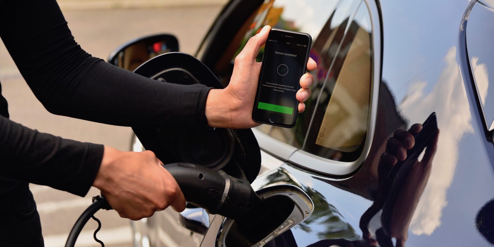 Porsche launches electric car charging mobile app and service Electrek