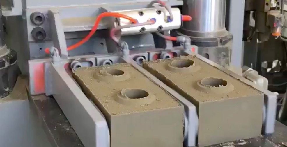 Elon Musk's Boring Company unveils bricks being produced from dirt dug in its tunnels - Electrek