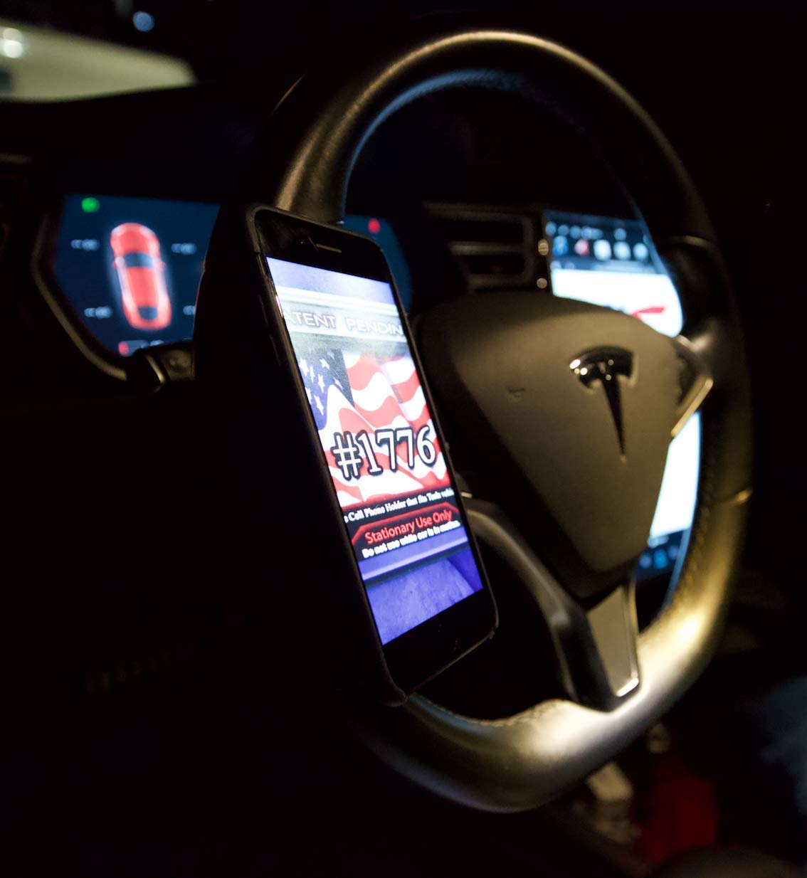 Tesla Autopilot ‘buddy’ hack to avoid ‘nag’ relaunches as 'phone mount