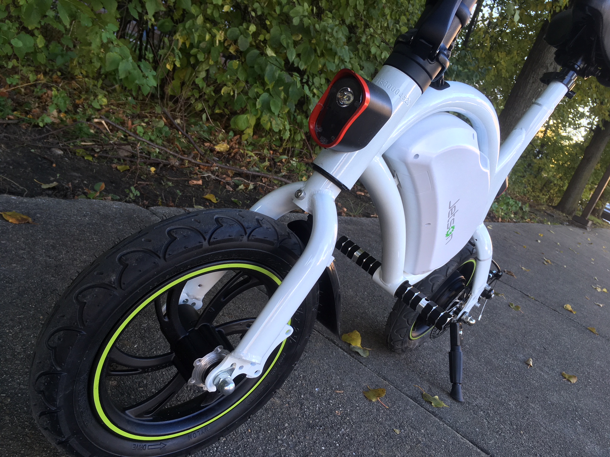 Electrek review The Jetson Bolt electric bicycle is a 399 steal of a