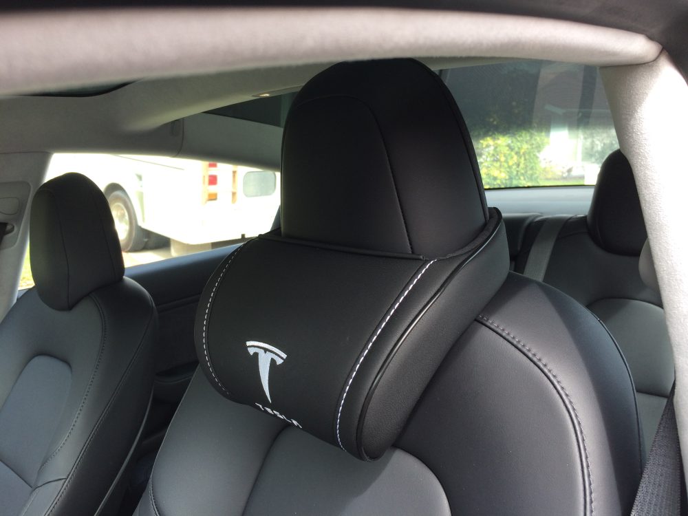 Tesla made more comfortable with new custom headrest Electrek
