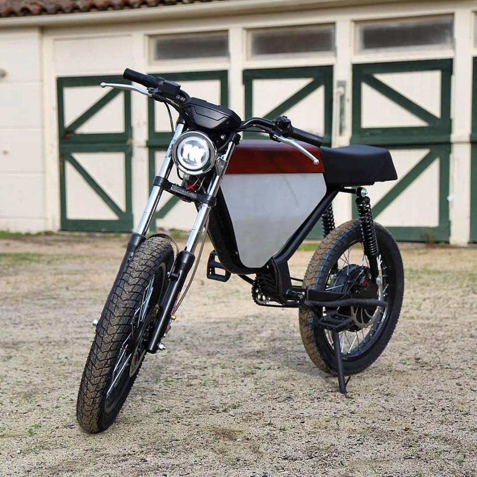 Onyx's 60 mph electric bikes are binging back the heyday of mopeds