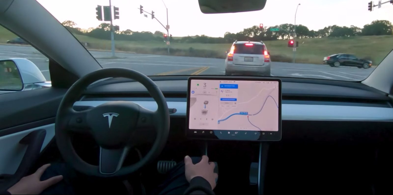Tesla launches its Full Self-Driving subscription package for $199