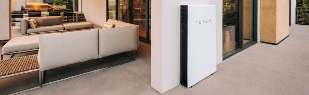 tesla-powerwall-massachusetts-priezor