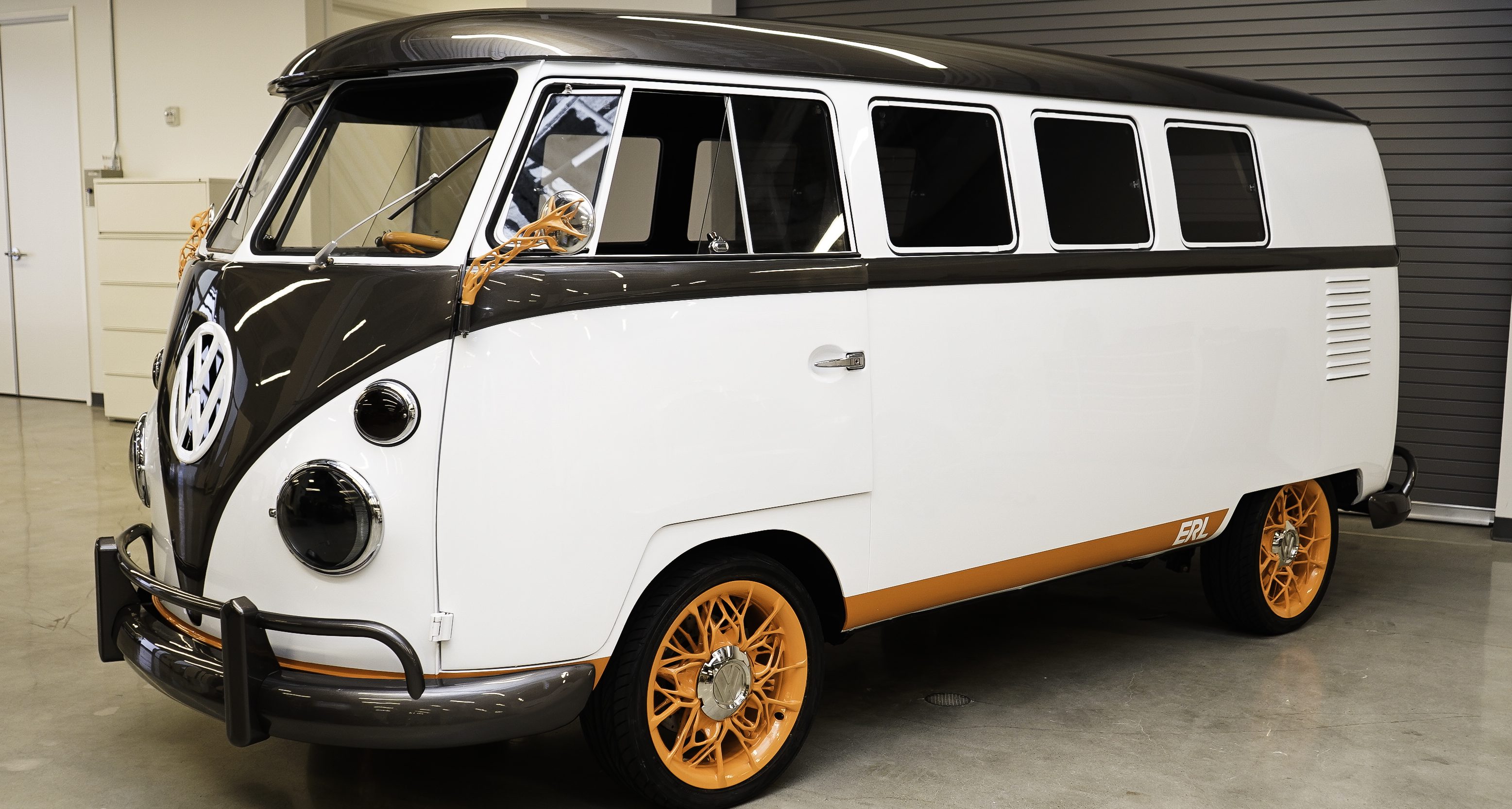 Type 2 electric conversion microbus 