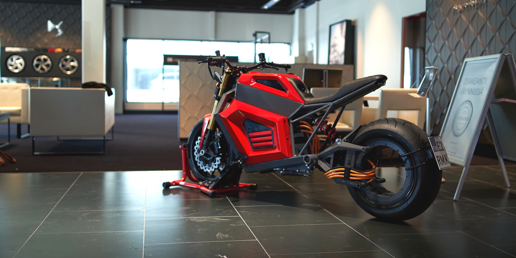 RMK E2: Elektro-Motorrad vor Premiere - Electrified