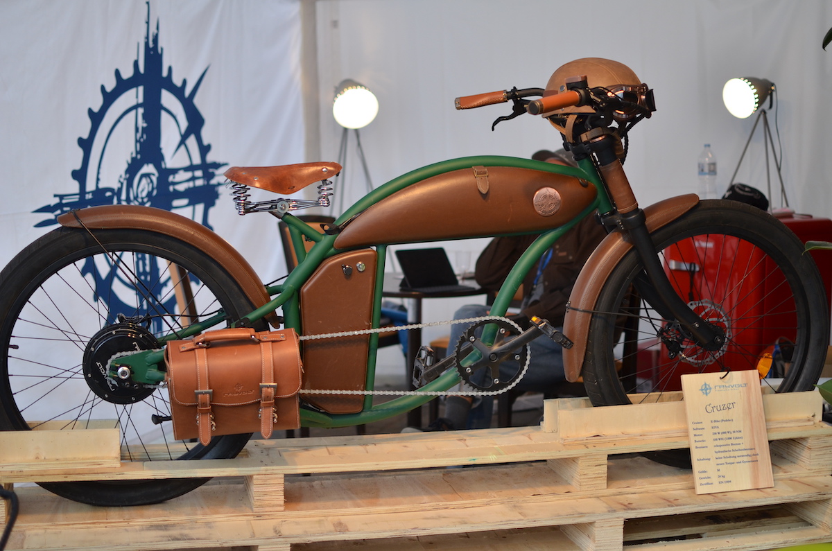 X One Electric Bicycle Is So Futuristic That It s Years Ahead Of Its Time x-one-electric-bicycle-is-so-futuristic-that-it-s-years-ahead-of-its-time
