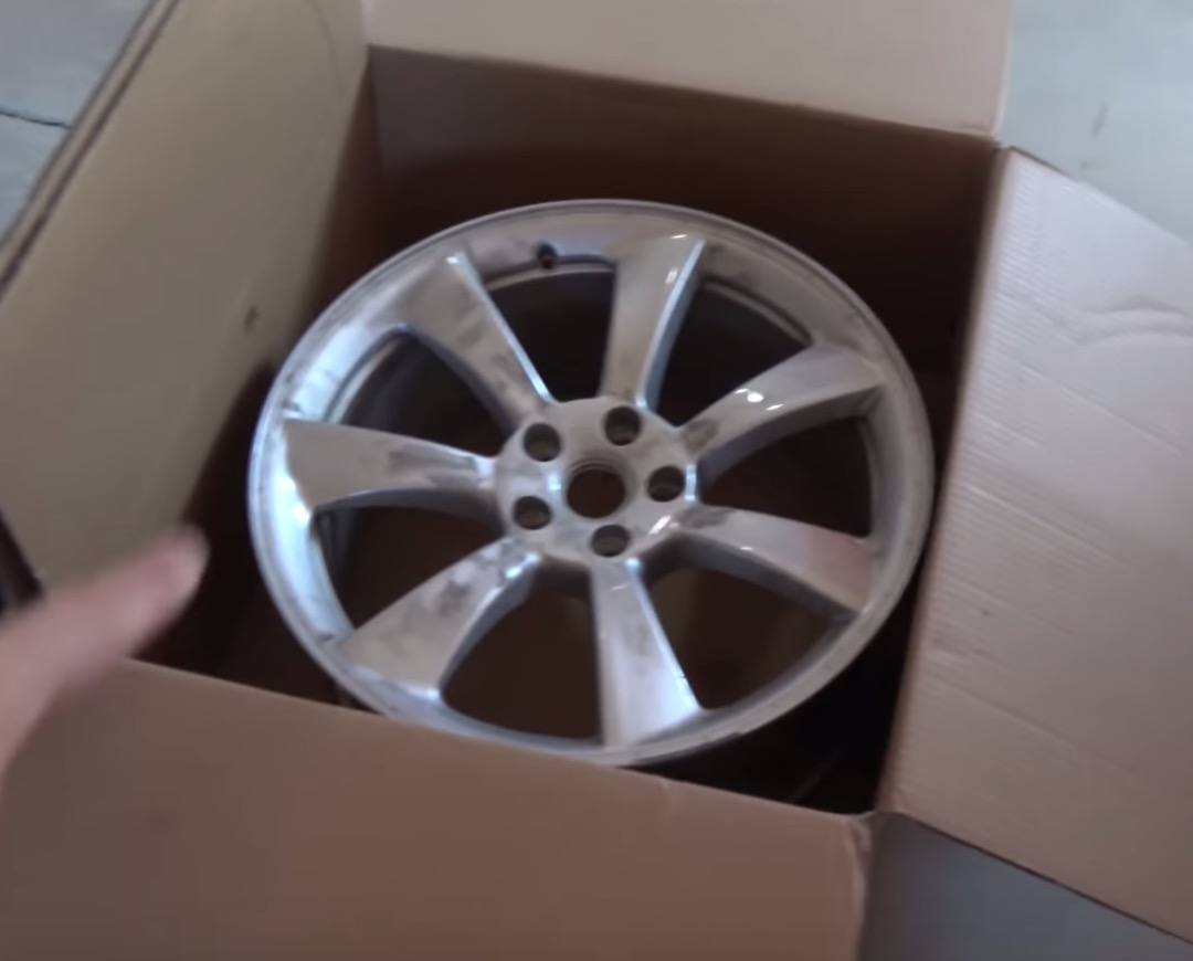 19 inch hubcaps