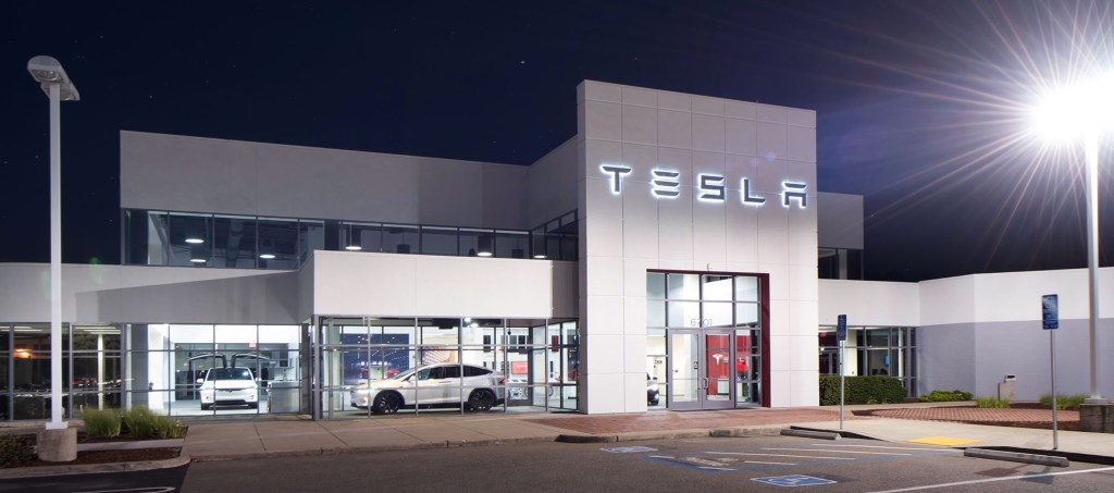 photo of Tesla gets some official loopholes around stupid laws to sale direct in Michigan image