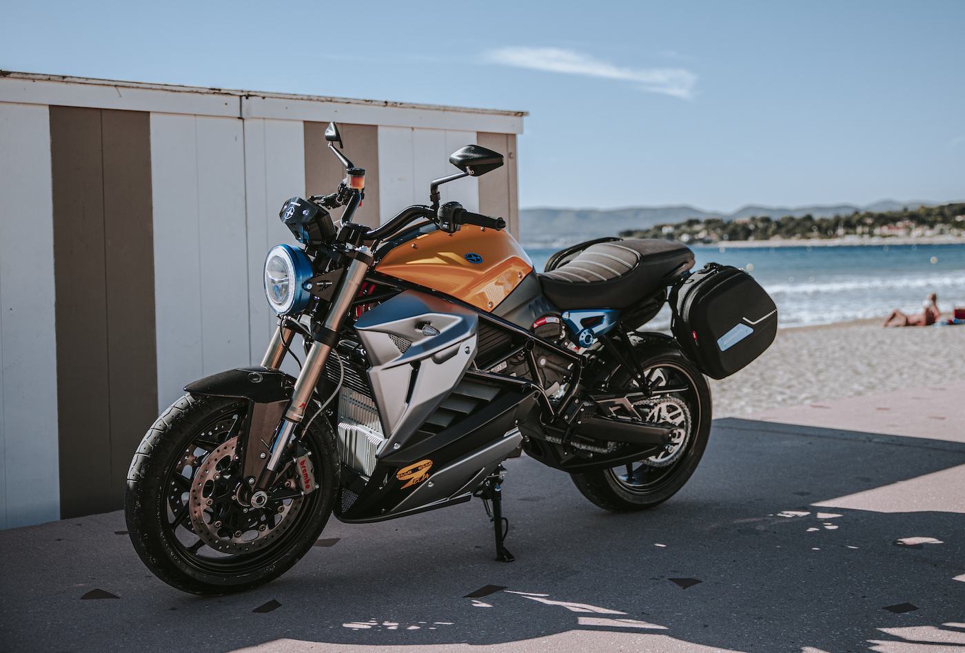 View of Energica's electric motorcycles get 60% more battery for 400 km total ...