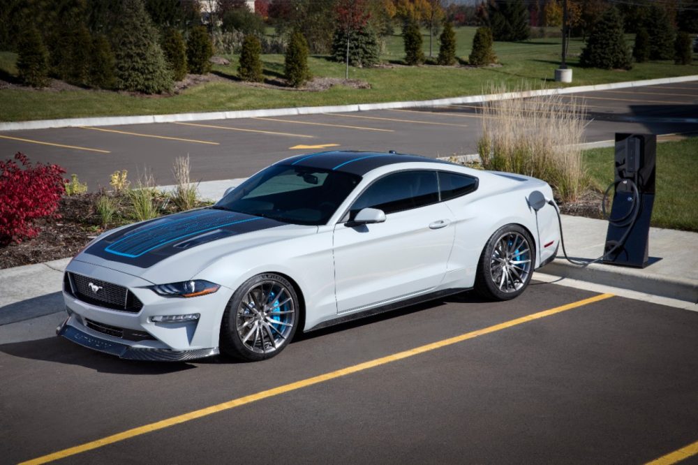  Ford revela el 'Mustang Lithium' totalmente eléctrico con 0hp en SEMA