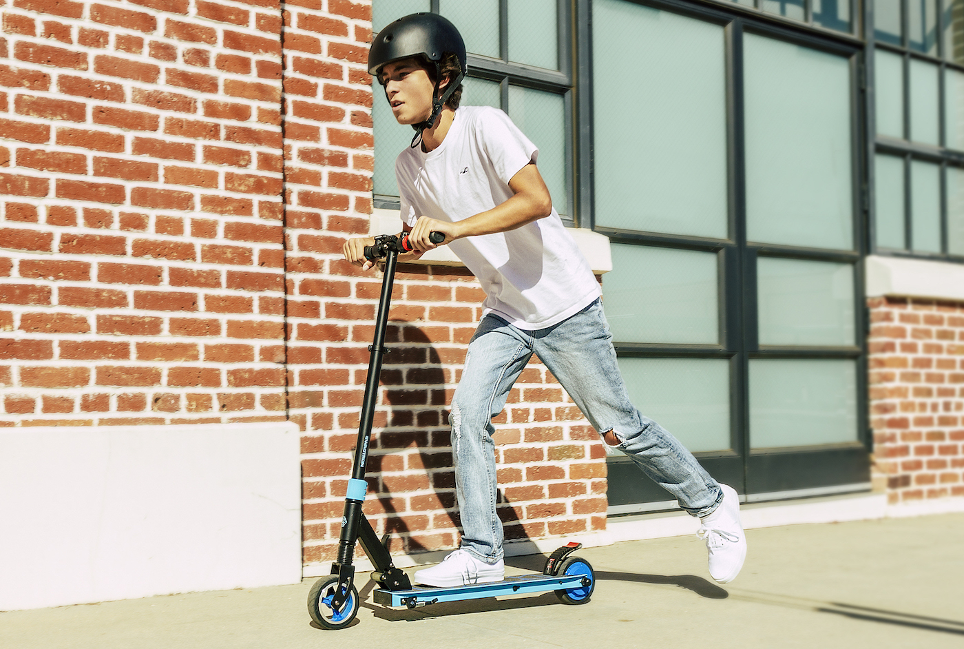 Swagtron unveils two new low cost electric scooters for 199 and