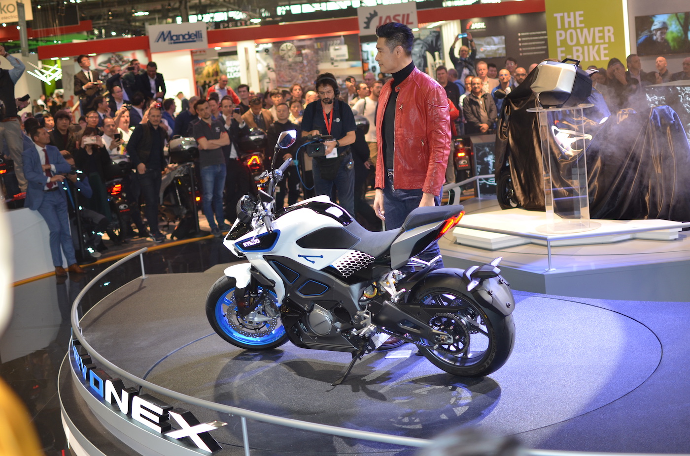 KYMCO RevoNEX 120 MPH electric motorcycle to be produced in Italy