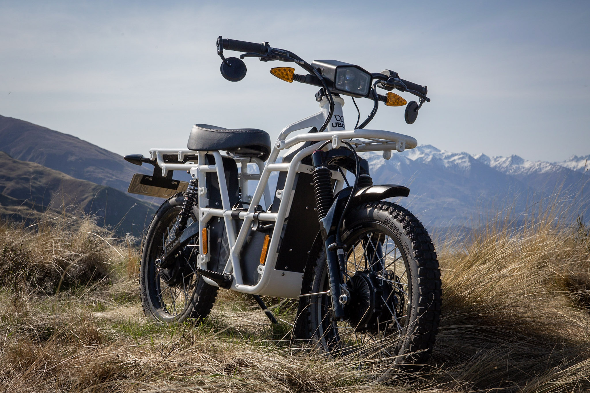 4x4 and e-bike 