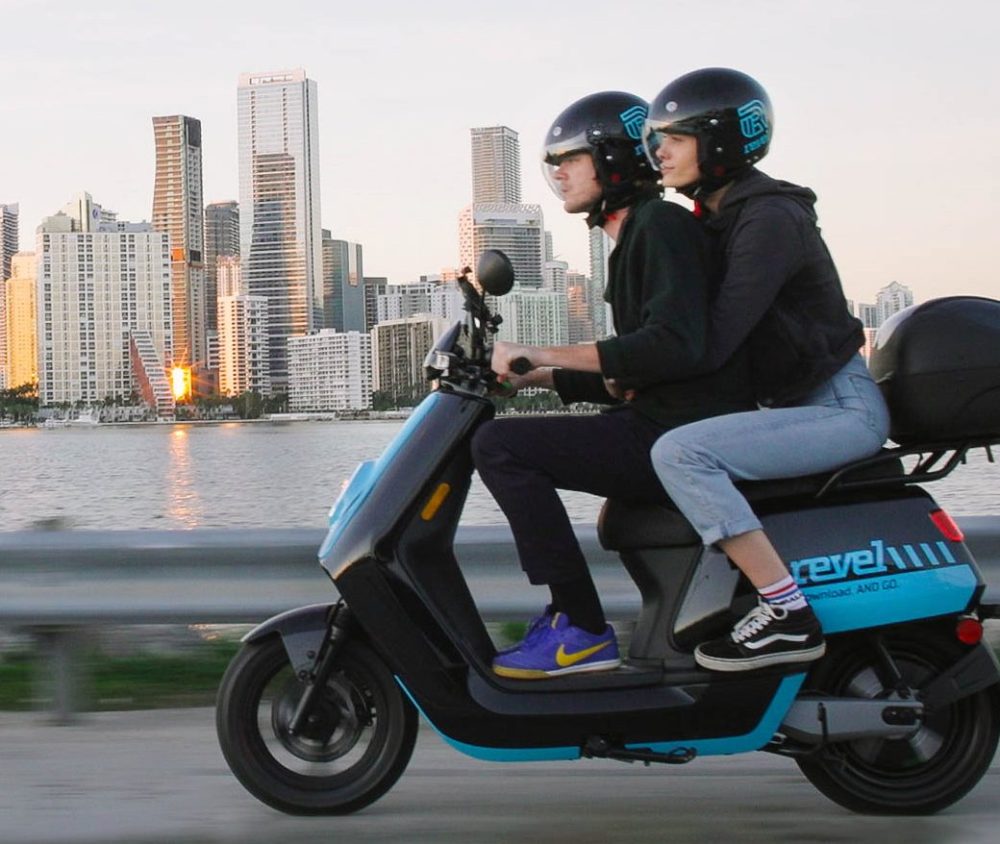 Oakland CA now has Revel's 30 MPH shared electric mopeds