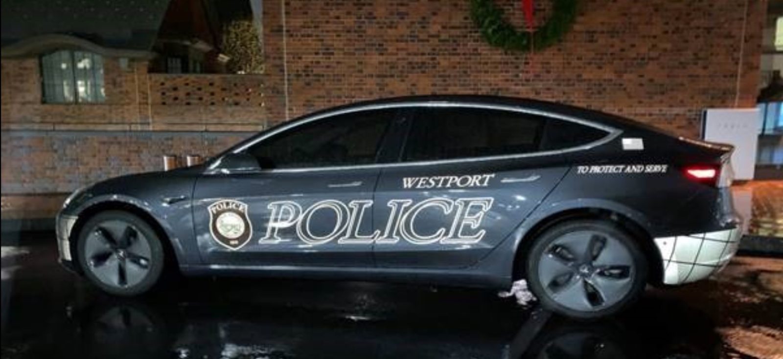The Tesla Model Y Is a Badass Police Cruiser, Will Save Somerset PD $84,000  Over 10 Years - autoevolution