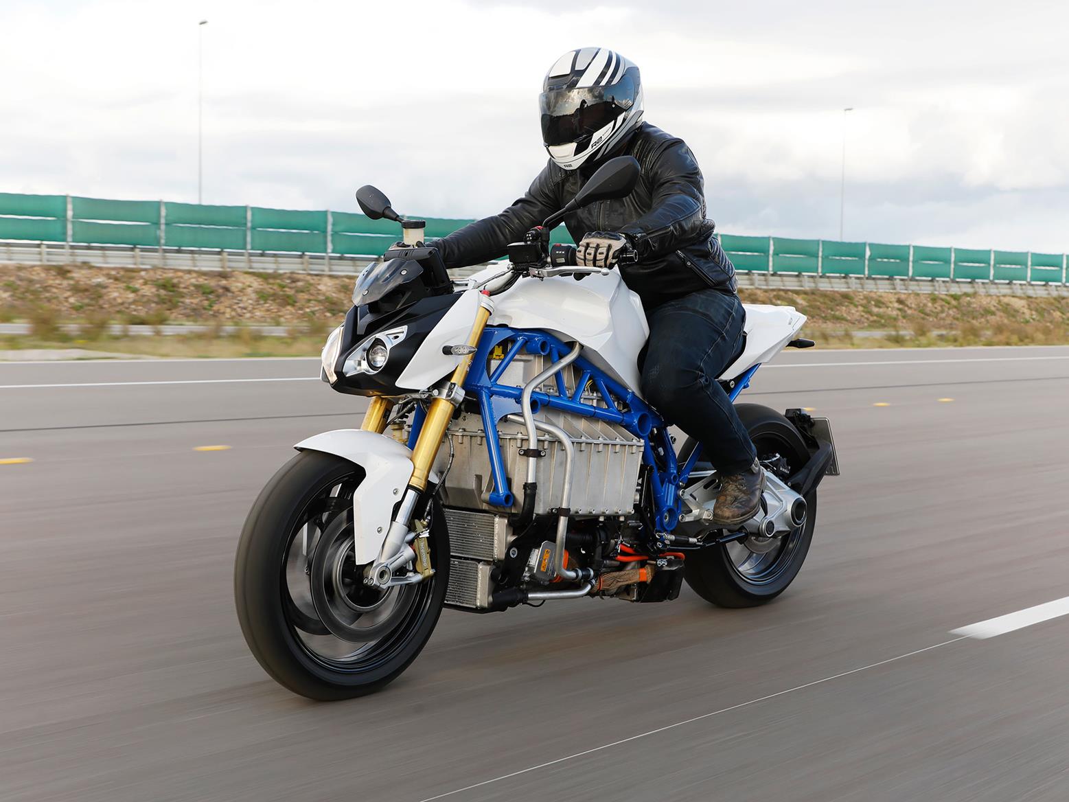 BMW E-Power Roadster prototype electric motorcycle unveiled