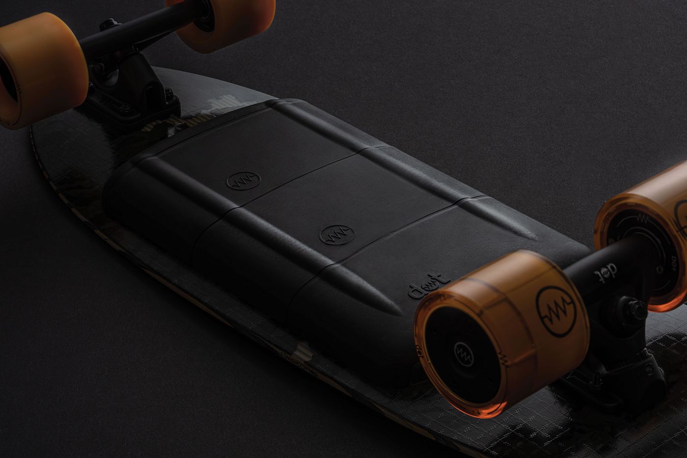 Dot Board unveiled with modular motors, battery and decks