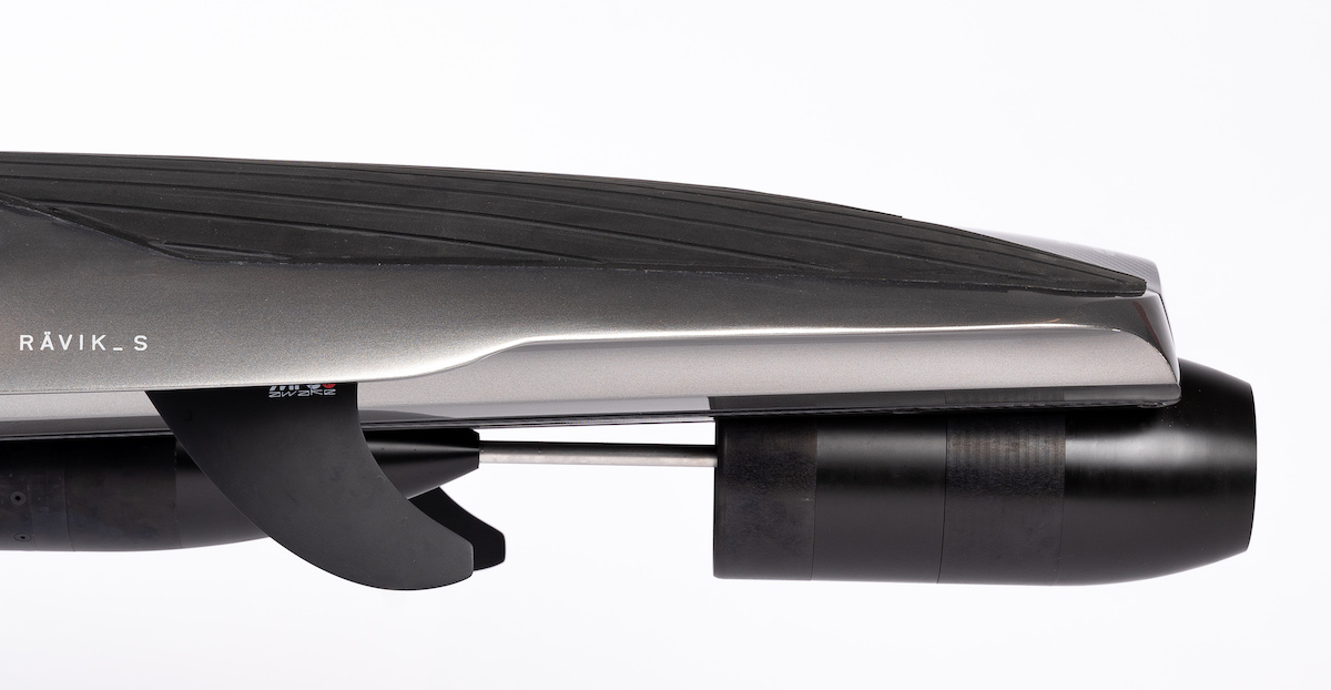 Awake's new 35 mph electric surfboard flies over the water with a 15 hp