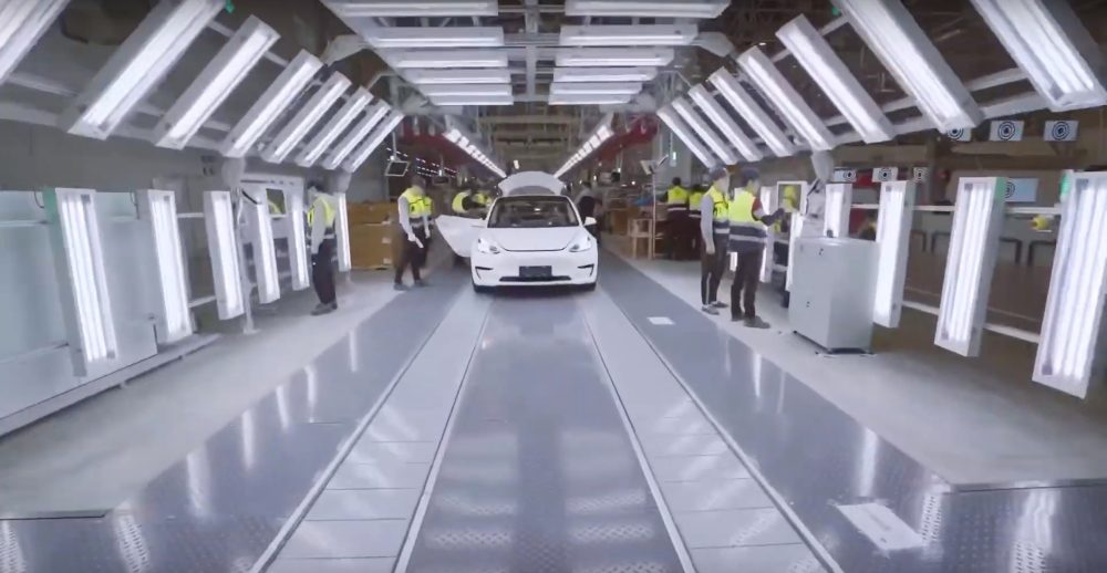 Sneak peek inside Tesla Gigafactory 3 in official video - Electrek