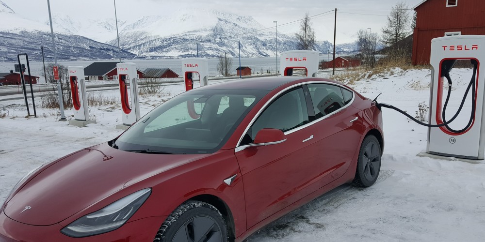 Tesla Arctic Circle supercharger norway electric car