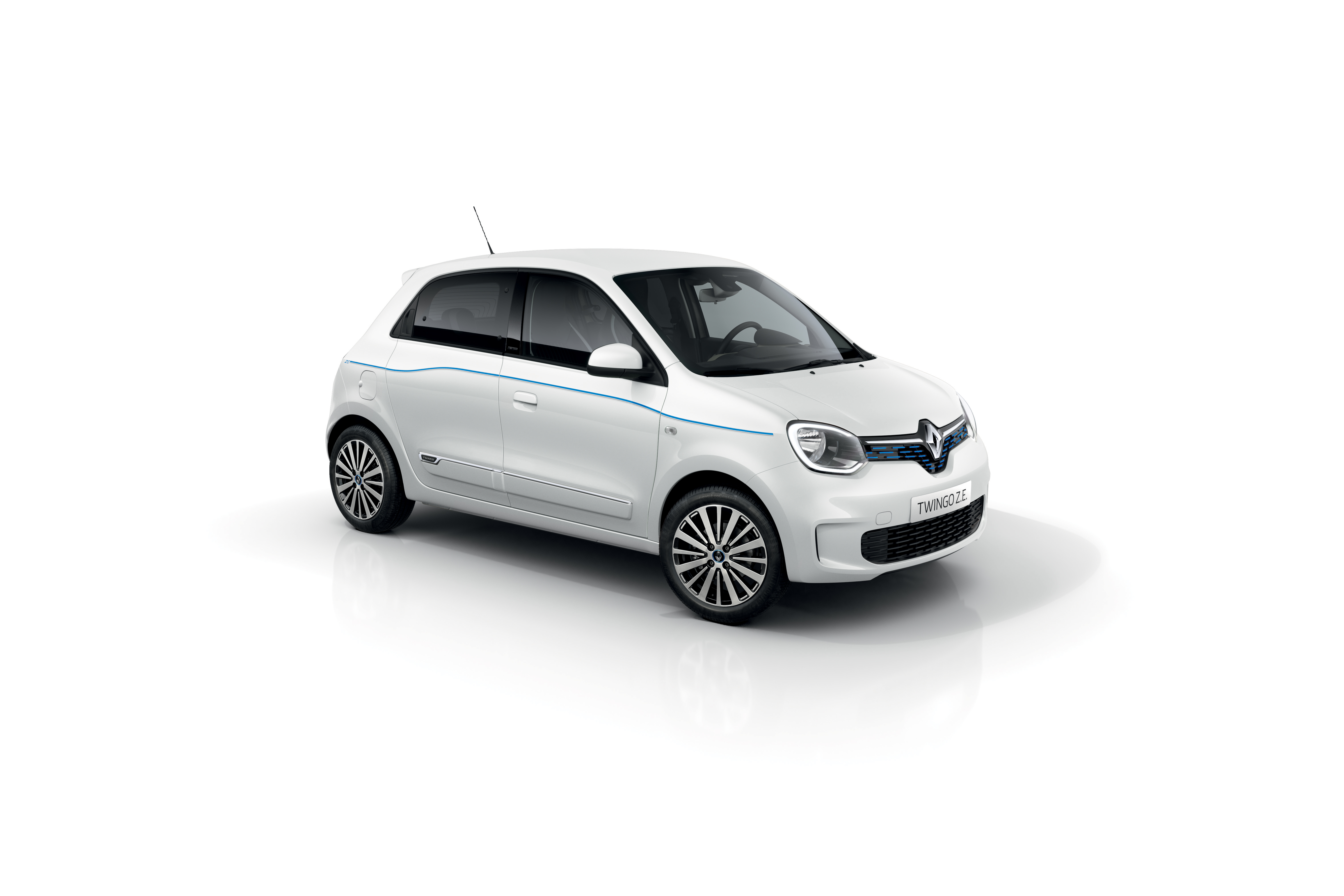 Renault returns to old urban EV formula: Twingo minicar with tiny 22 ...