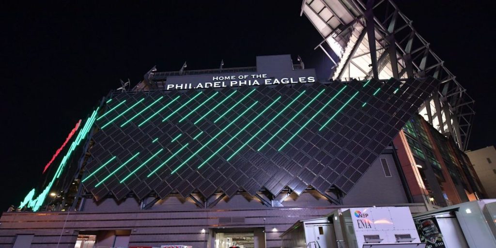 Philadelphia Eagles Light Lincoln Financial Field Green in Honor of Green  Sports Day - Green Sports Alliance